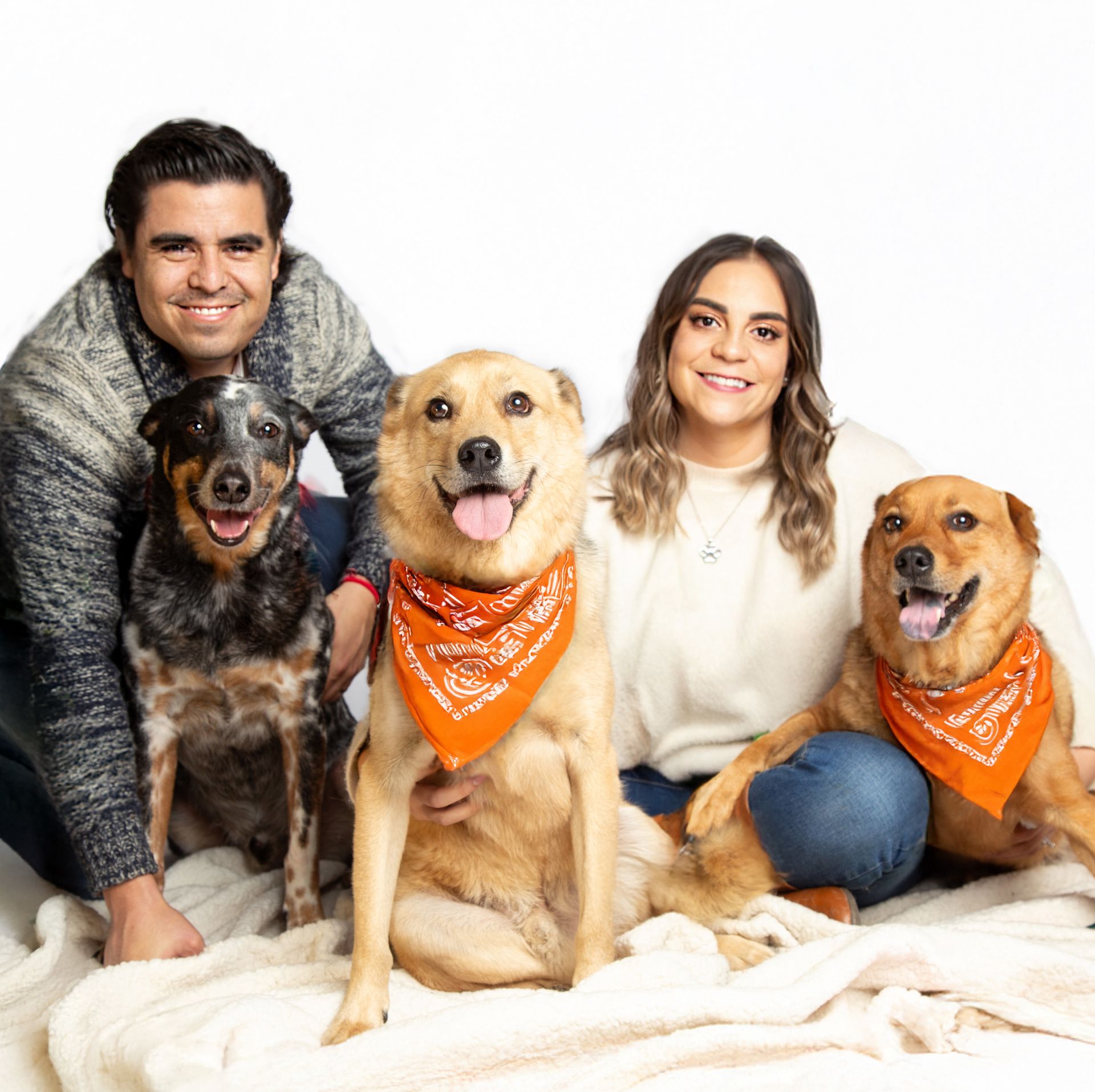 Foto de Ale, Juan y sus perros
